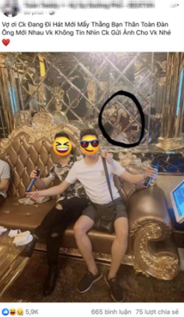 Hát karaoke cùng người yêu