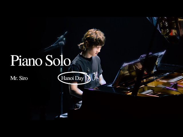 Mr. Siro thời trẻ chơi piano
