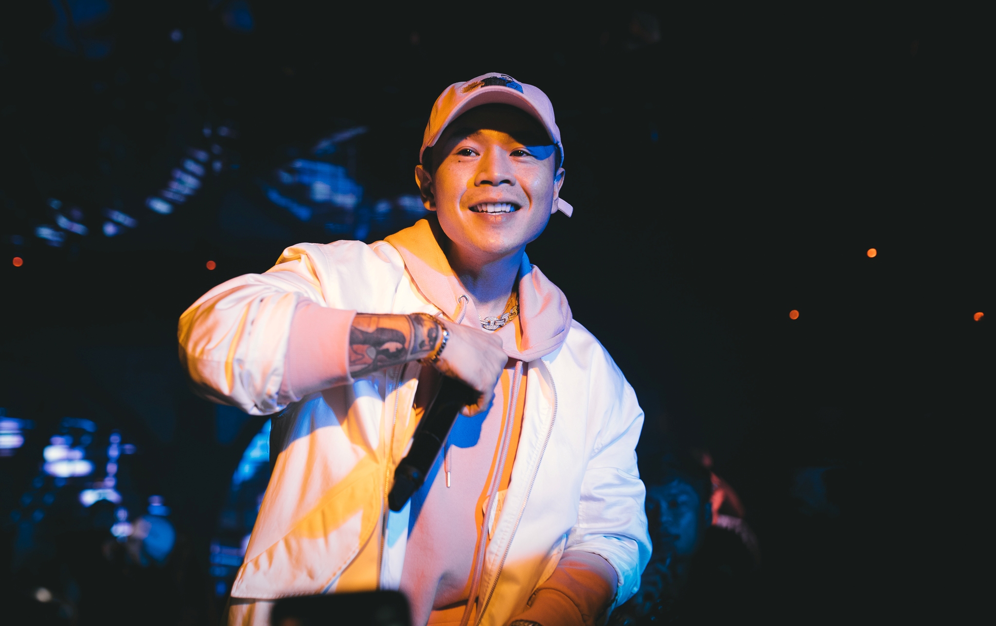 Rapper trẻ Việt thể hiện cá tính