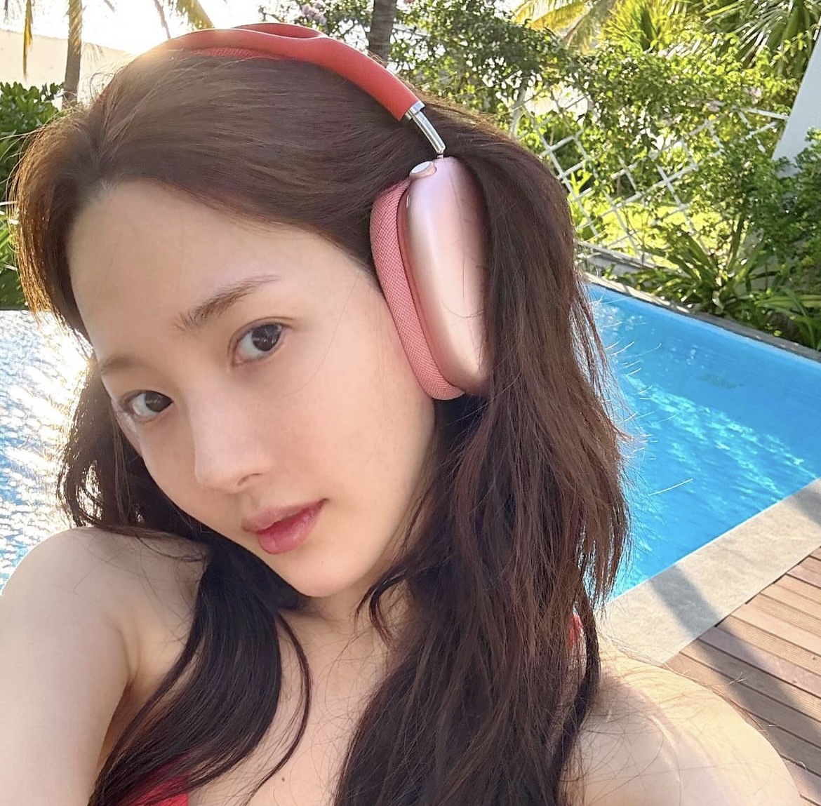 Park Min Young nhan sắc rạng rỡ